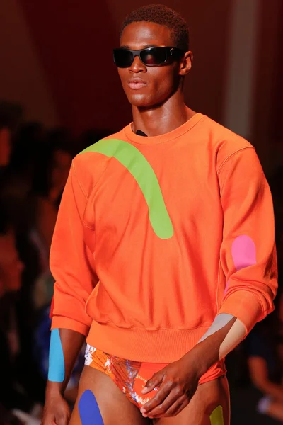 Look 56